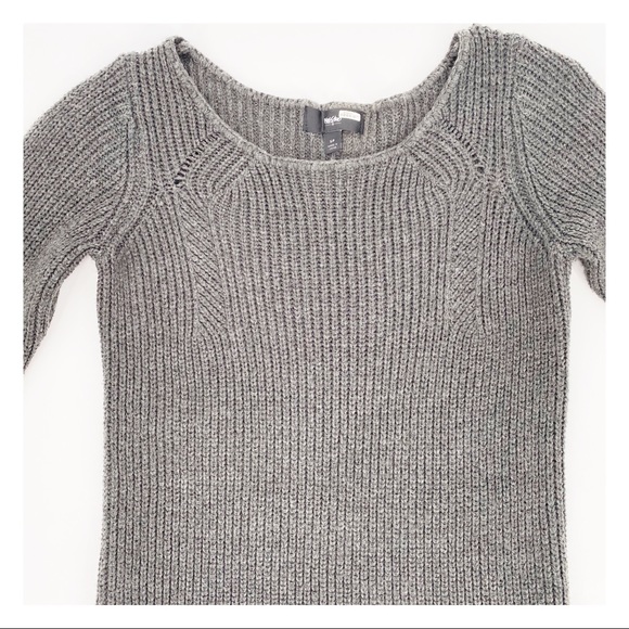 Mossimo Long Sleeved Grey Sweater Small - Picture 3 of 7